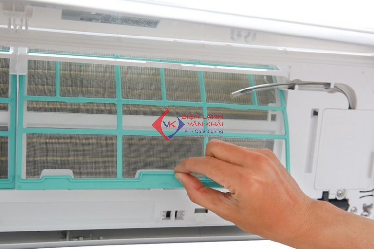 MÁY LẠNH MIDEA MSAB1-24CRN1 (2.5HP) 3 MÁY LẠNH MIDEA MSAB1-24CRN1 (2.5HP)