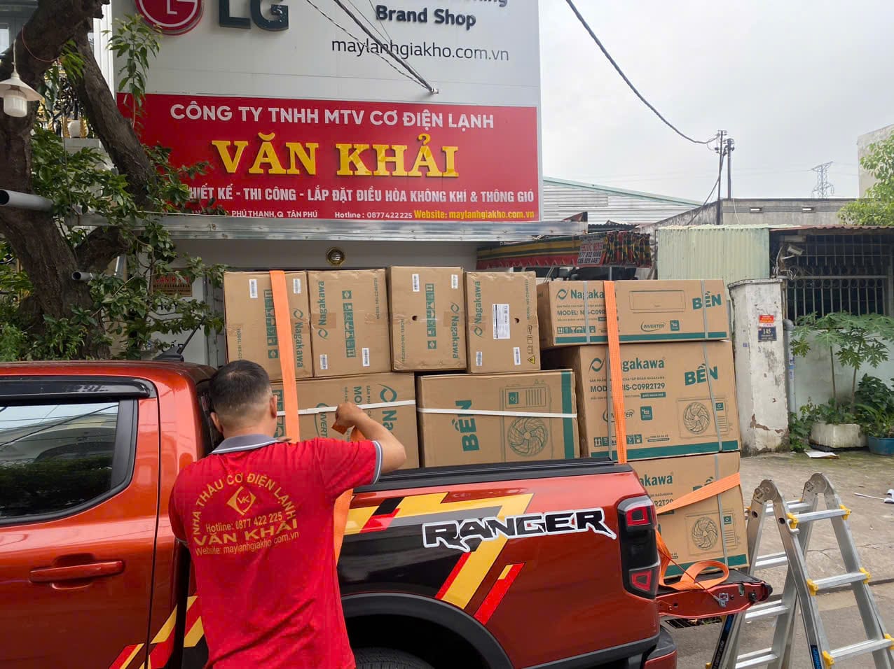 Trang chủ 165 brand1 1