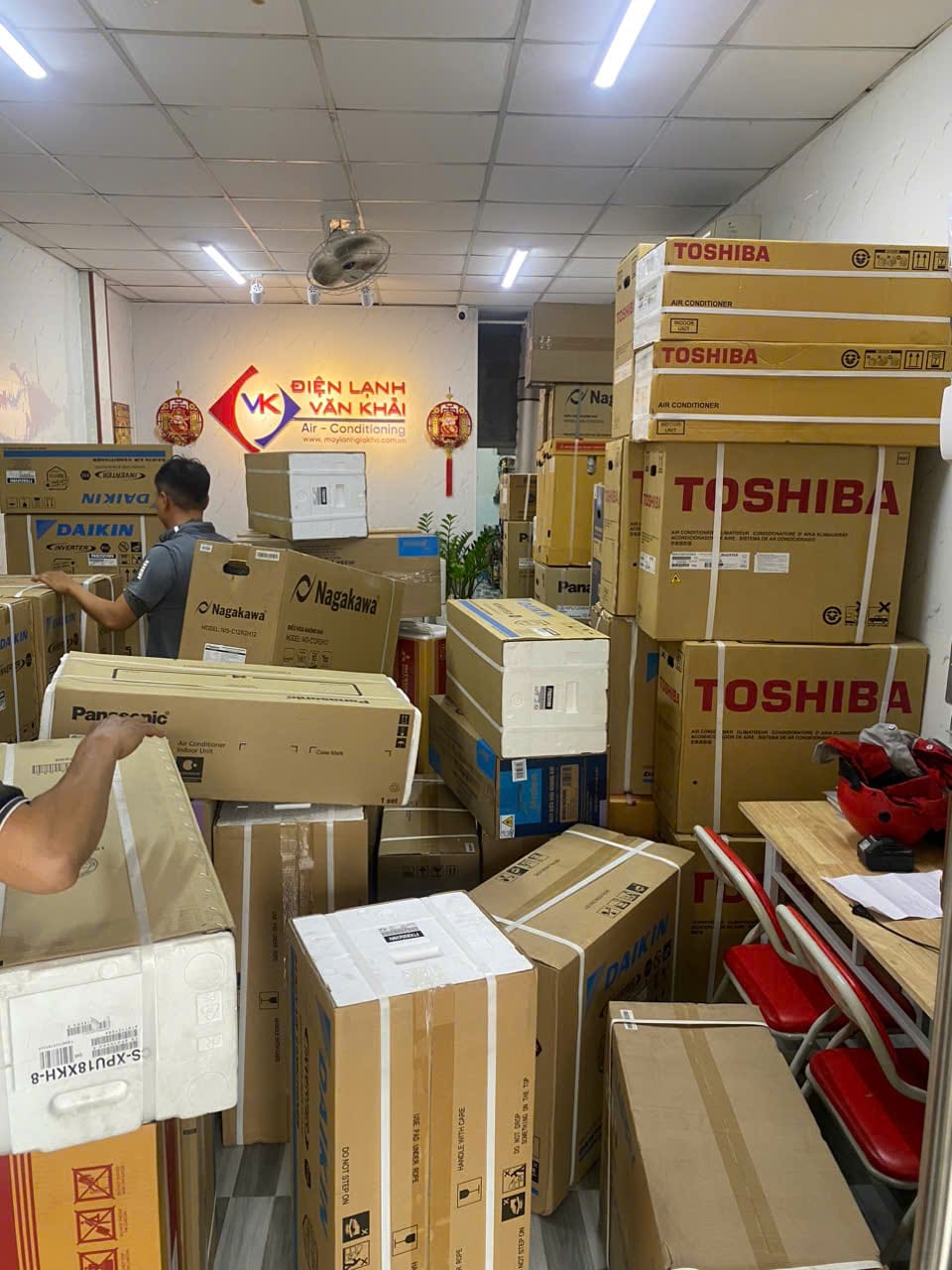 Trang chủ 202 z6530161986622 4abbcd0fa9c119b667742b906b725876